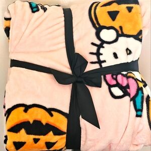 Hello kitty Halloween